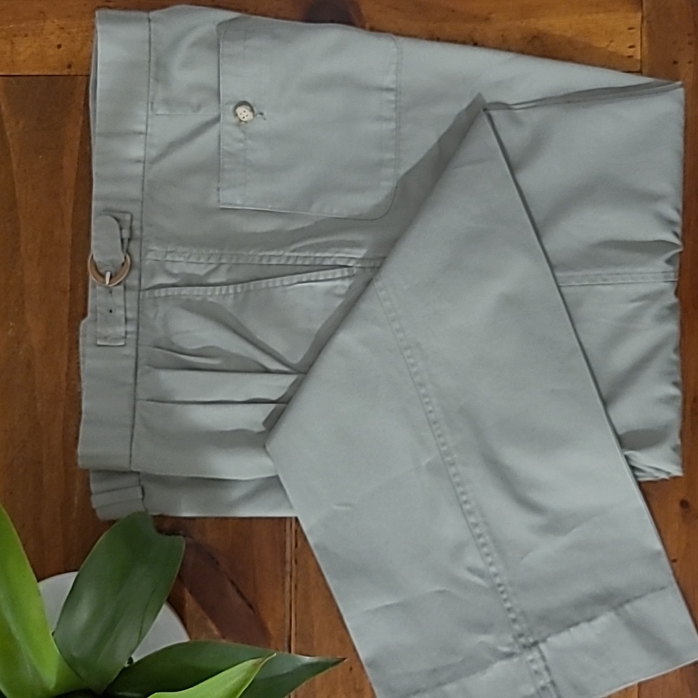 EUC Gant Chinos 36